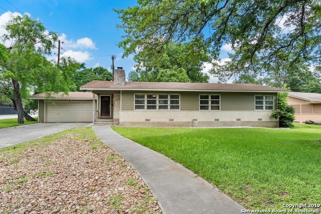103 Robinhood Pl - Photo 1