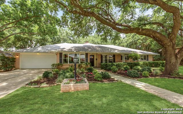 2319 Briarwood Dr - Photo 1