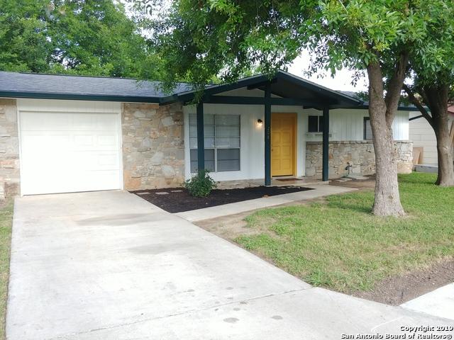 208 Brenda Dr - Photo 1
