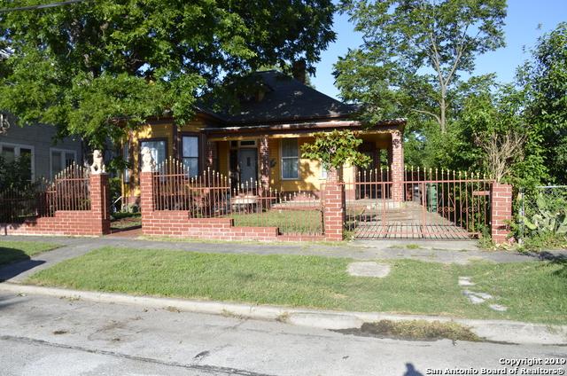 314 Roosevelt Ave - Photo 1