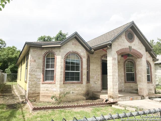 1017 Ruiz St - Photo 1