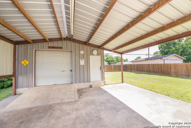 111 Killarney Dr - Photo 1
