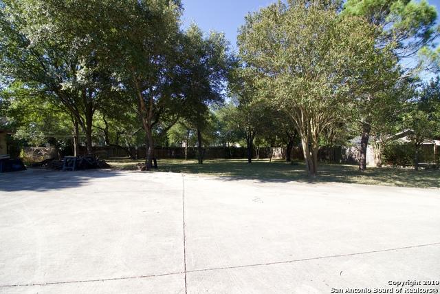 318 Chesterfield Dr - Photo 1
