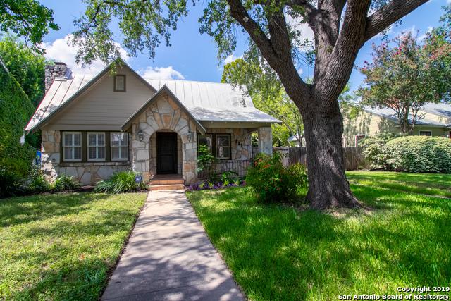 221 Rosewood Ave - Photo 1