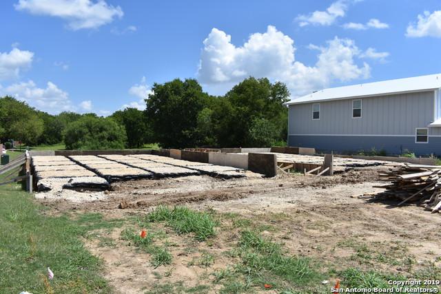 938 Country Club Dr - Photo 1