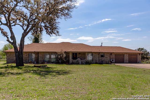 105 Oakwood Road - Photo 1