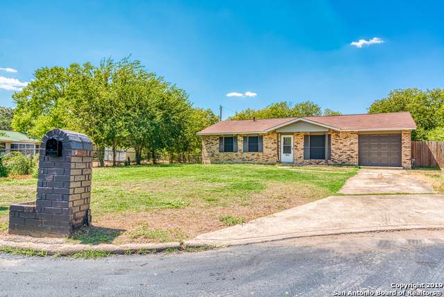7011 Lasso Dr - Photo 1