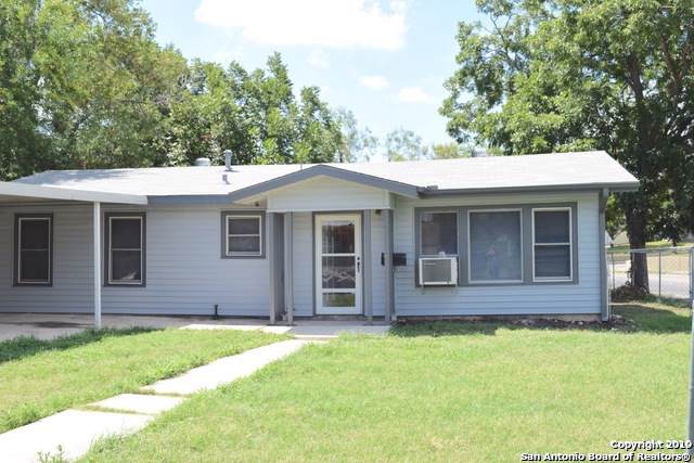 302 Prestwick Blvd - Photo 1