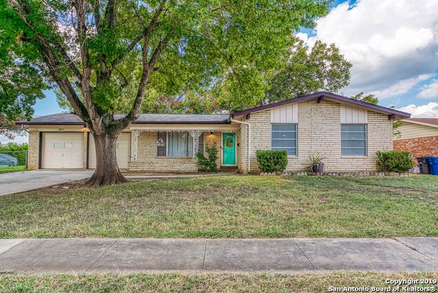 4815 Creekmoor Dr - Photo 1