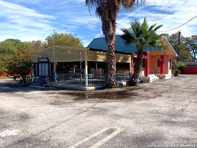 1027 Sw Military Dr - Photo 1