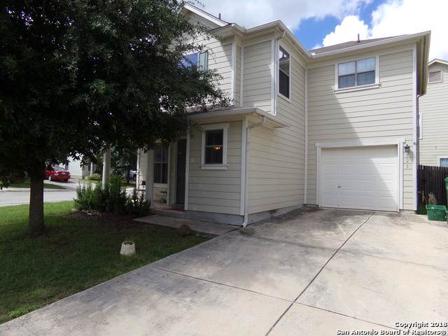 523 Hampton Cove - Photo 1