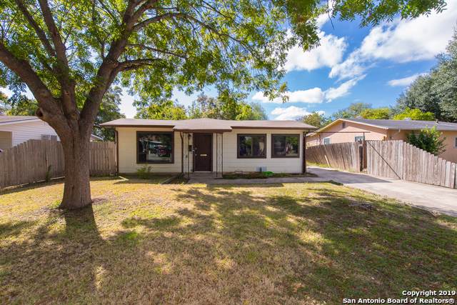 342 Amber St - Photo 1