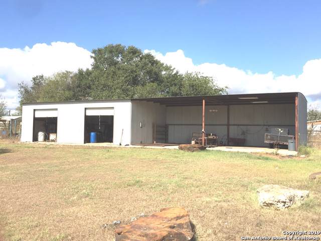6105 Us Highway 87 W - Photo 1
