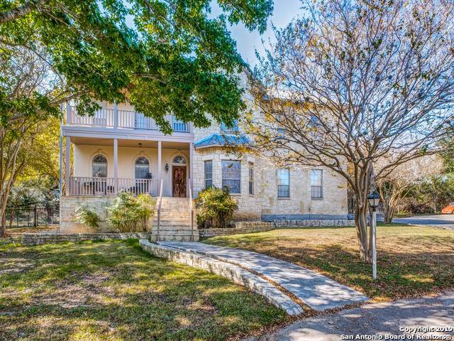 100 River Bluff - Photo 1