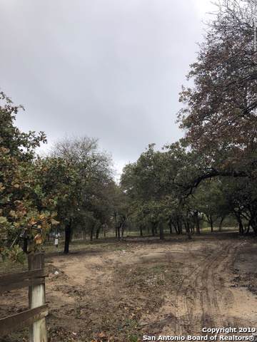 230 Shady Oaks Dr - Photo 1
