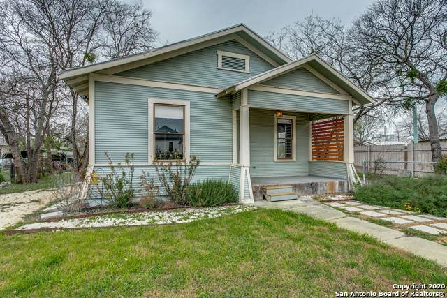913 Mesquite - Photo 1