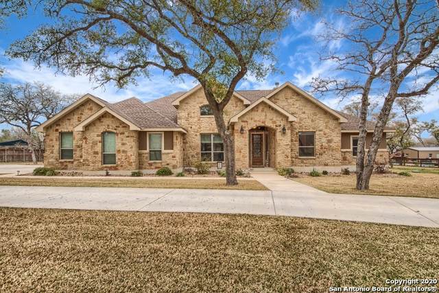 137 Woodlands Dr - Photo 1