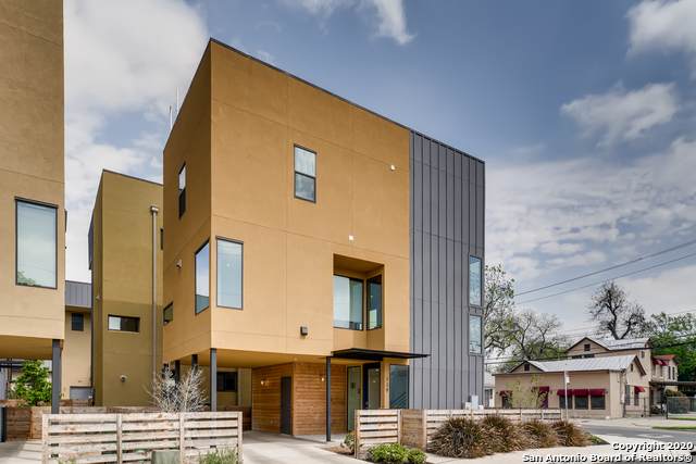139 Lotus Ave - Photo 1
