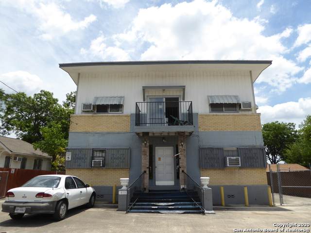 912 Russell Pl - Photo 1