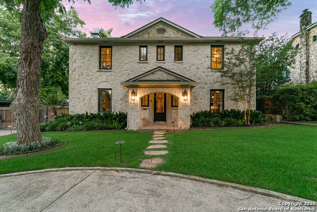 208 Parklane Dr - Photo 1