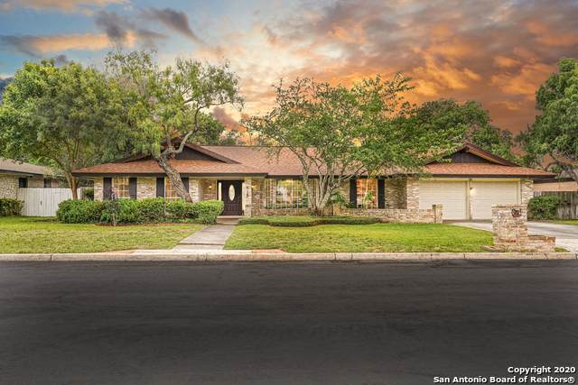 418 Crestwind Dr - Photo 1