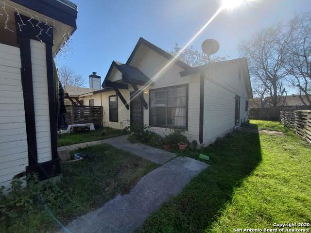 6912 Ashbrook - Photo 1