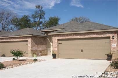 2578-2580 Pahmeyer Rd - Photo 1