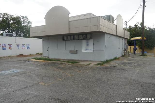 4620 S Flores St - Photo 1