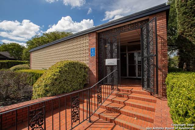 147 Mistletoe Ave - Photo 1