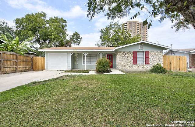 1707 Farwell Dr - Photo 1