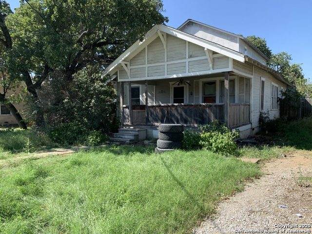 707 Halbryan St - Photo 1