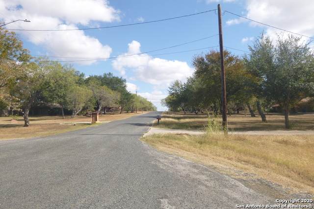 7608 Triple Acres Dr - Photo 1