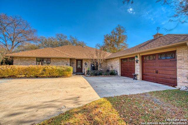 207 Coronado Dr - Photo 1