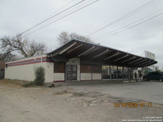 225 Zarzamora St - Photo 1