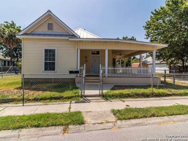 1211 Main Ave - Photo 1