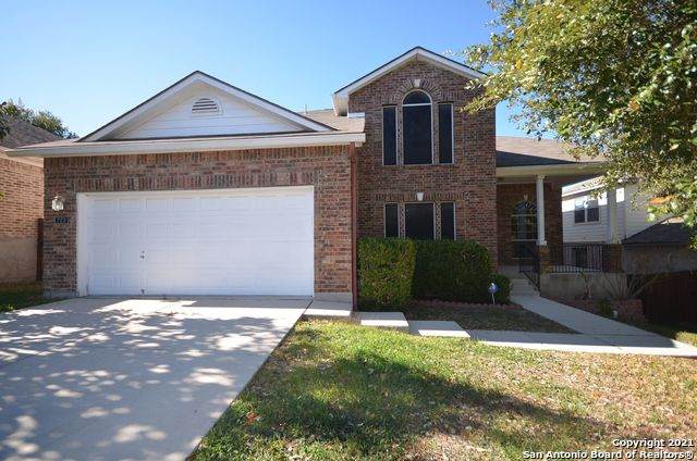 723 Point Creek - Photo 1