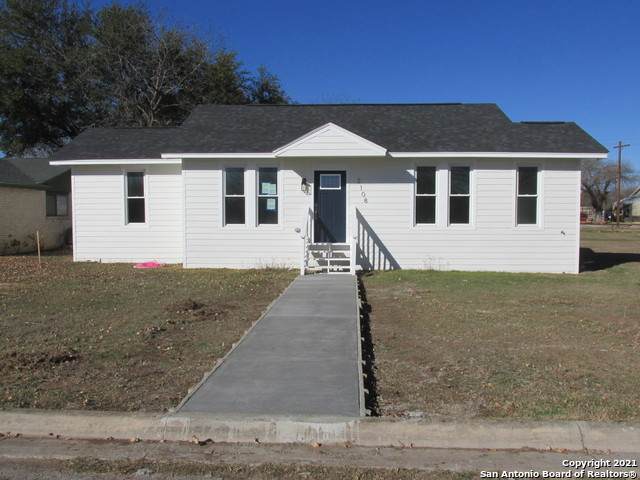2108 20th St - Photo 1