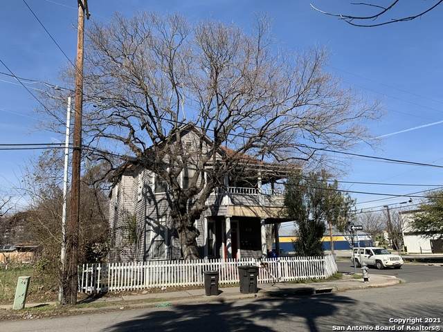 401 Elmira St - Photo 1