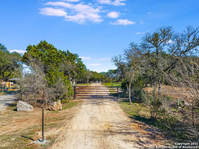 301 Caliche Trail - Photo 1