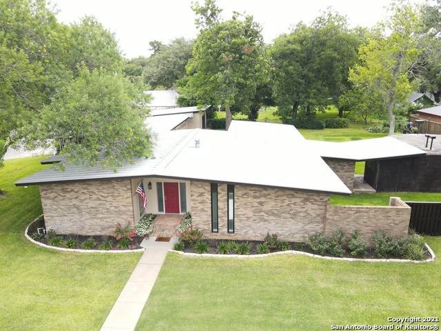 1019 Avenue E - Photo 1