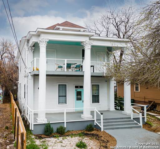 411 Carson St - Photo 1