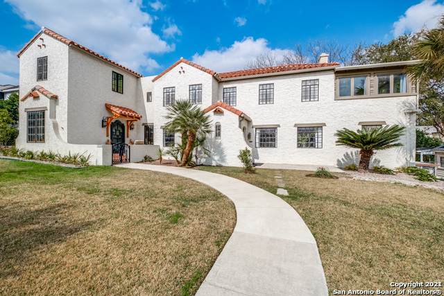 223 Cloverleaf Ave - Photo 1