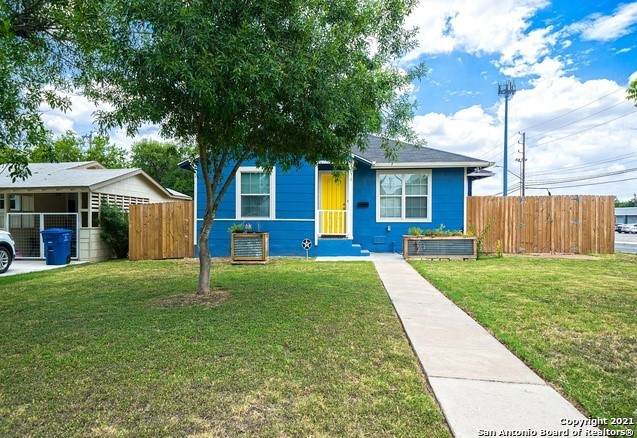 570 Thorain Blvd - Photo 1