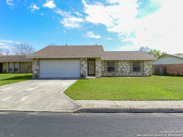 8422 Greenham - Photo 1