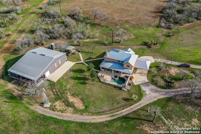 9439 Hildebrandt Rd - Photo 1