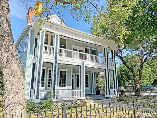 127 Lewis St - Photo 1