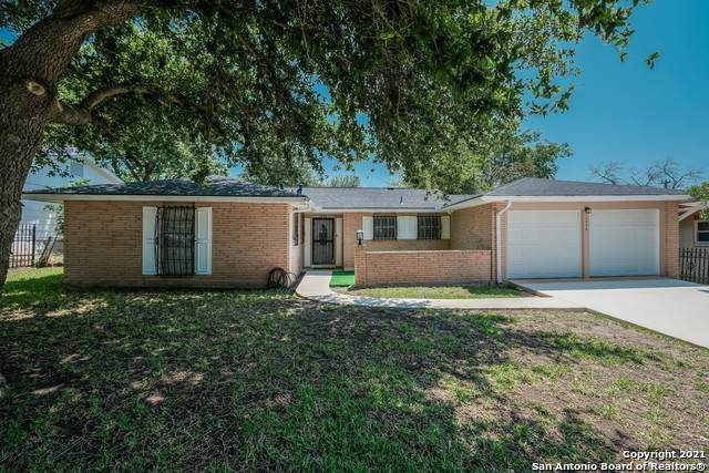 1006 Glamis Ave - Photo 1