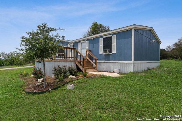 453 Lakeside Pass - Photo 1