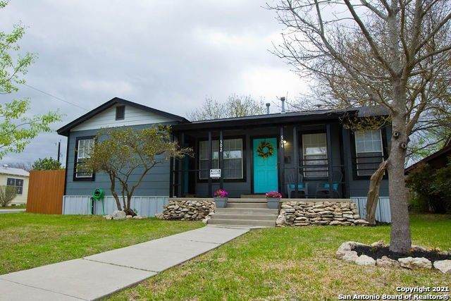 504 Elmwood Dr - Photo 1