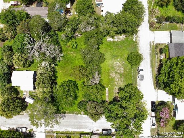 210 Cottage St - Photo 1